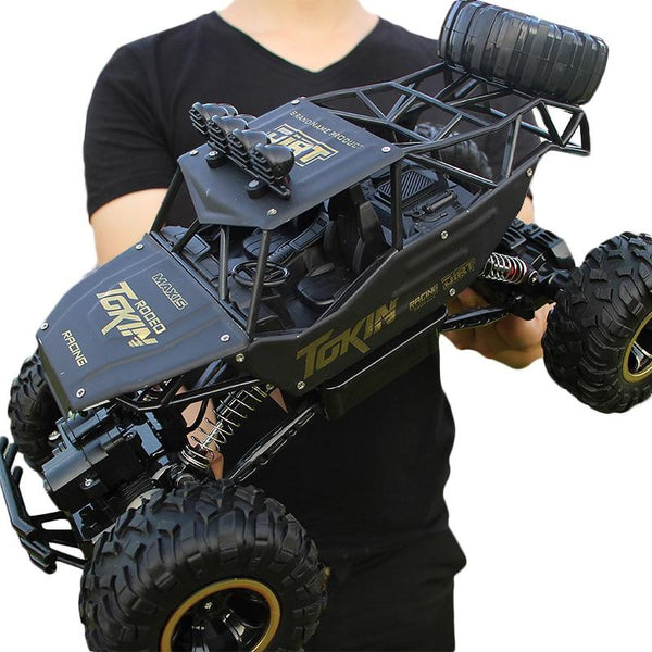 1:12 4WD RC Car Updated Version 2.4G Radio Control RC Car / Batery Packs - It's all about toys